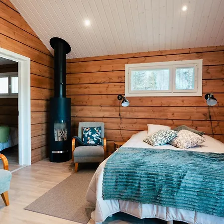 Alpehytte Frostpine Hideaway - Cozy New Log Near Rovaniemi