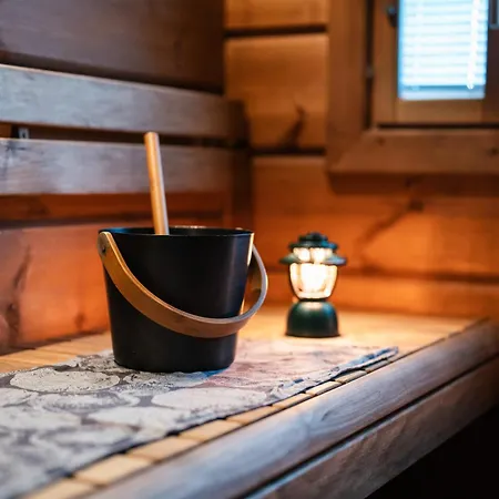 Alpehytte Frostpine Hideaway - Cozy New Log Near Rovaniemi